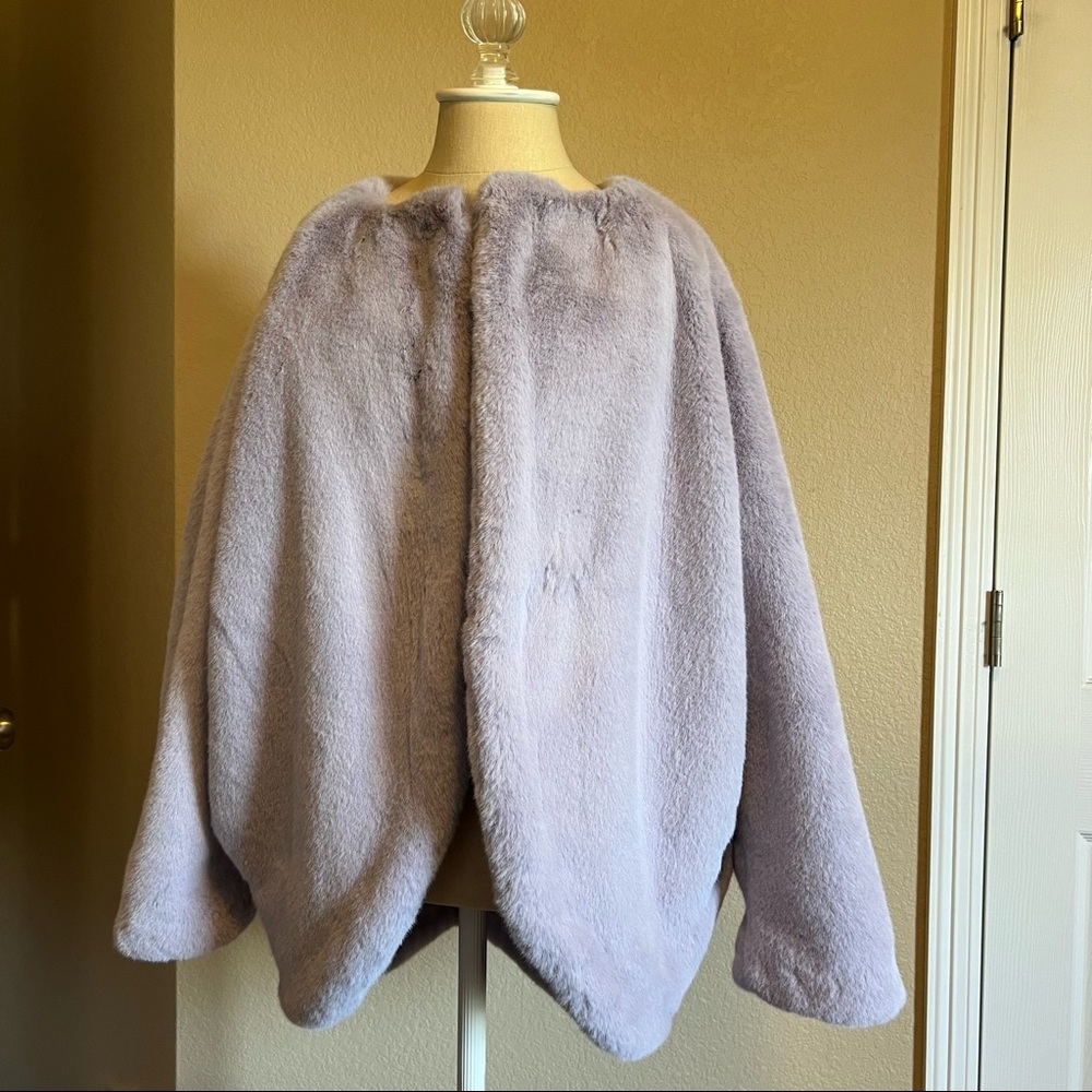 Oversized Faux Fur Open Front Light Purple Coat, US Size 6